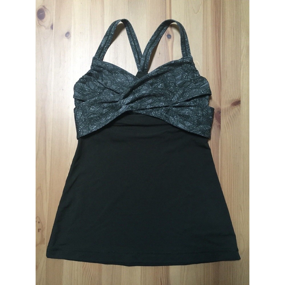 Lululemon Womens Gator Green Wrap It Up Racerback Workout Tank Top Sz 6